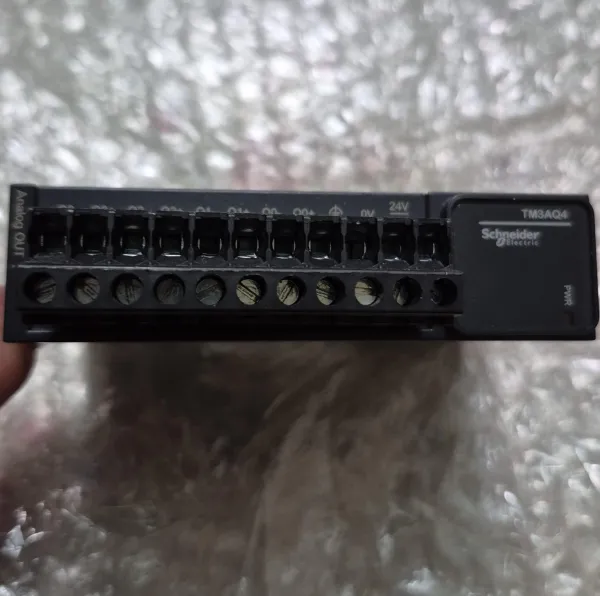 Schneider Electric Modicon TM3AQ4 Analog Çıkış Modülü | 4 Kanal 0-10V / ±10V / 0-20mA / 4-20mA | (Sıfır) görsel 2